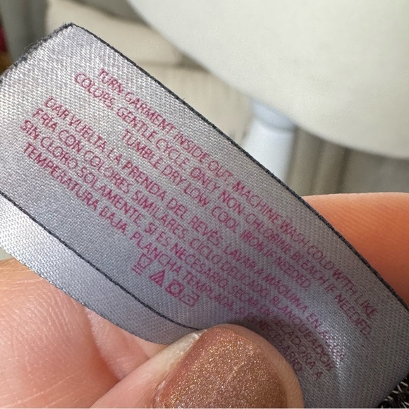 Women's Charcoal Gray Button-Up Top with Tie Detail Size XL - Picture 11 of 11